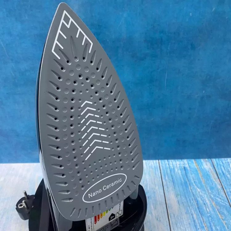 اتو بخار بی سیم سیماران مدل SSI-3001