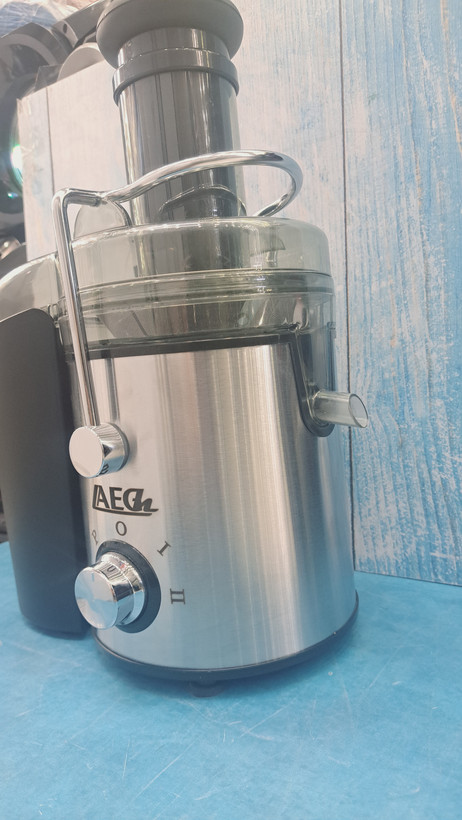 آبمیوه گيری ۴کاره لائق